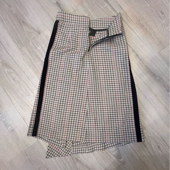 Maje Houndstooth Plaid Wrap Skirt – Chic Asymmetrical Design, Size 34 (US XS) - Picture 3 of 6